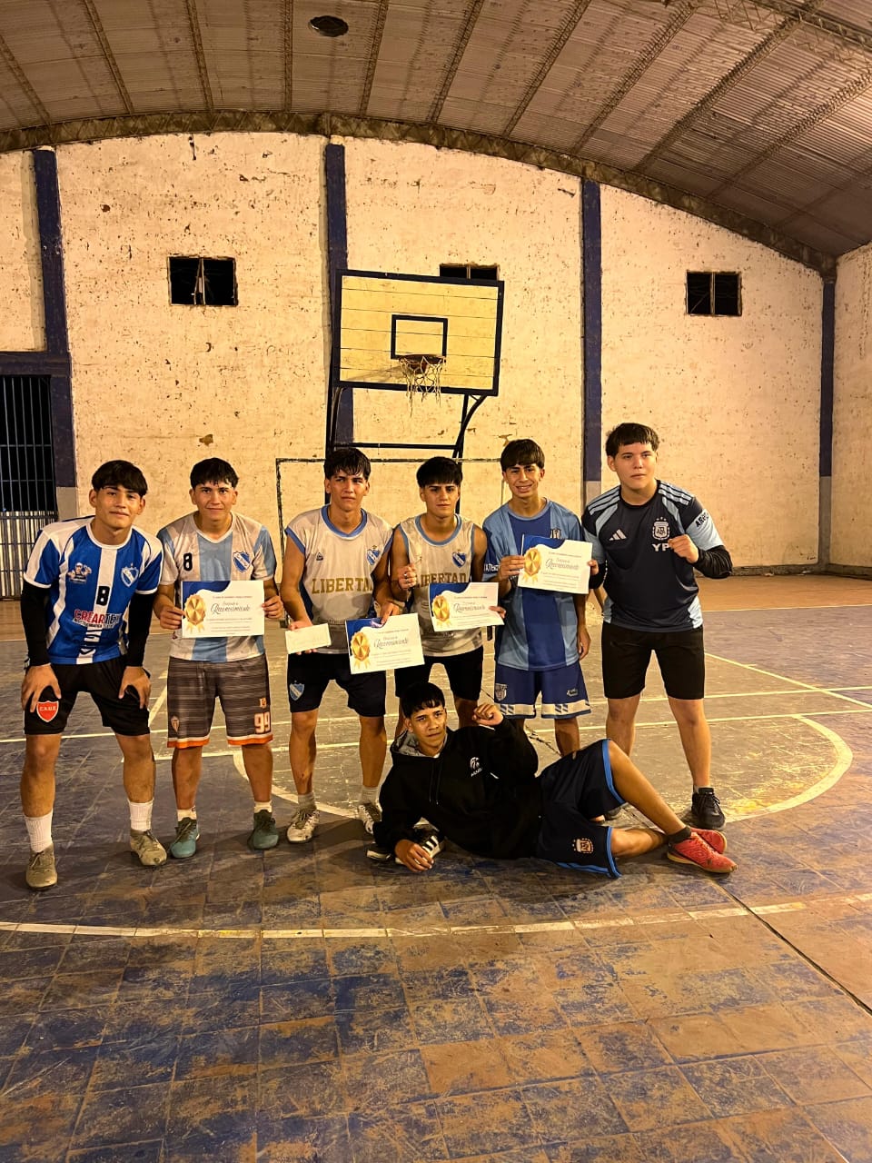 El Espinillo vivió una fiesta deportiva impulsada por sus estudiantes