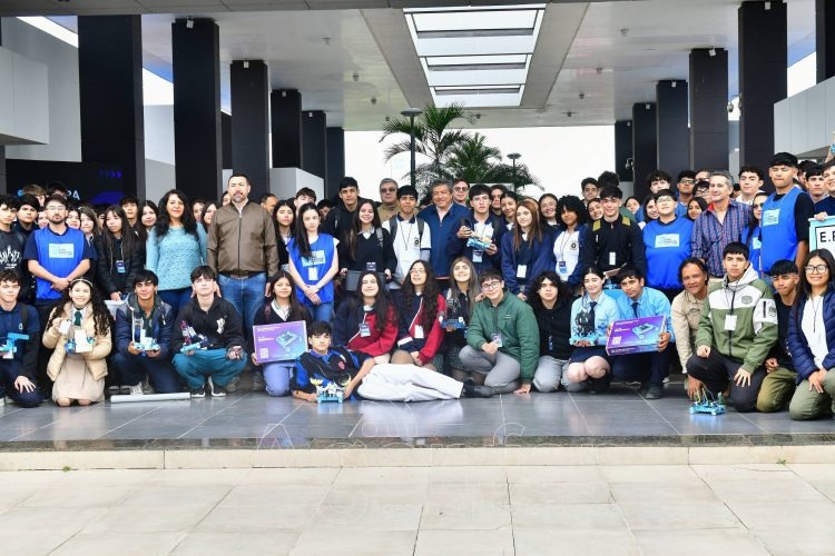 El Espinillo se destacó en la Copa Robótica Educabot 2026: alumnos de la EPES N.º 8 lograron el quinto puesto